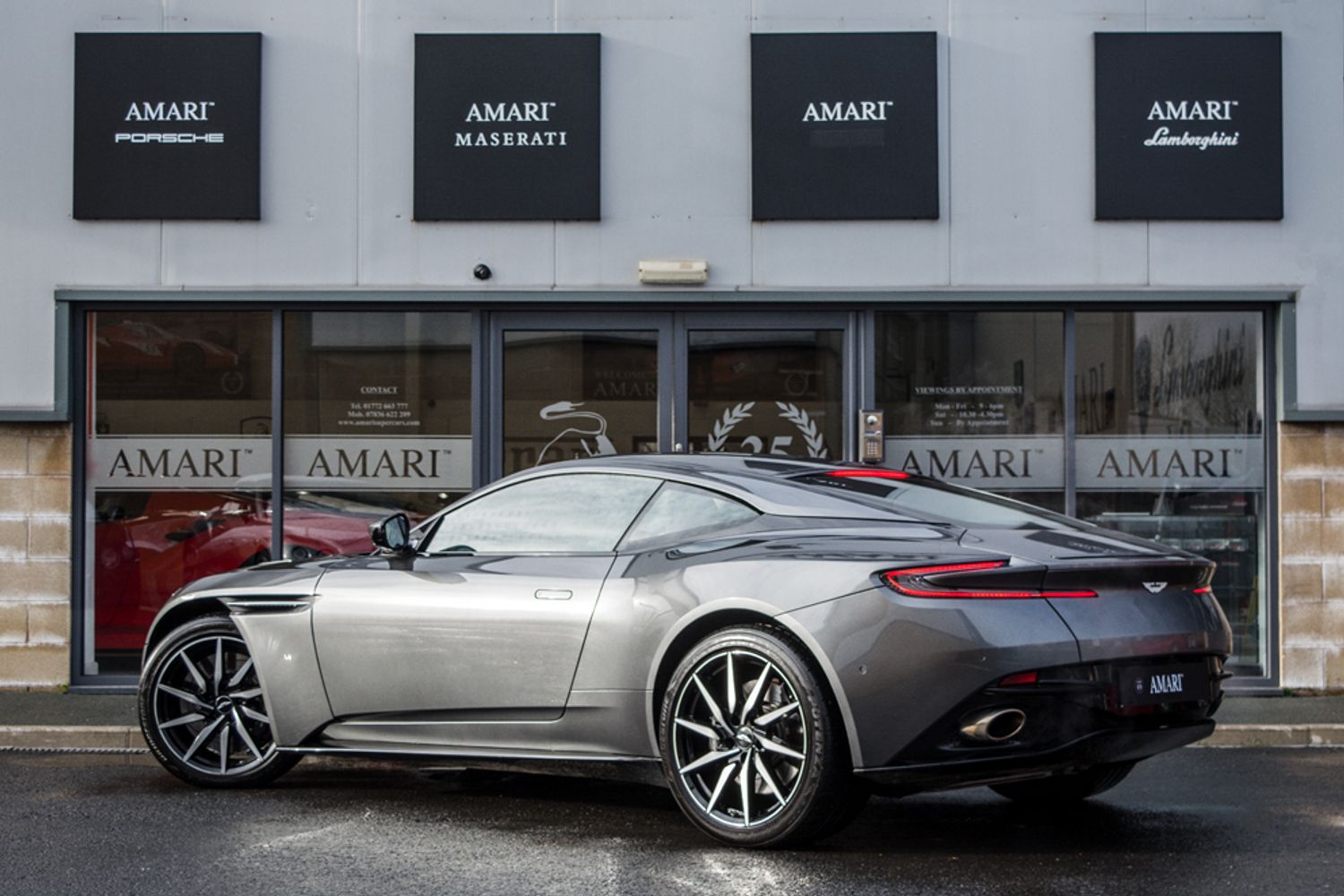 ASTON MARTIN DB11 COUPE 5.2 V12 Launch Edition