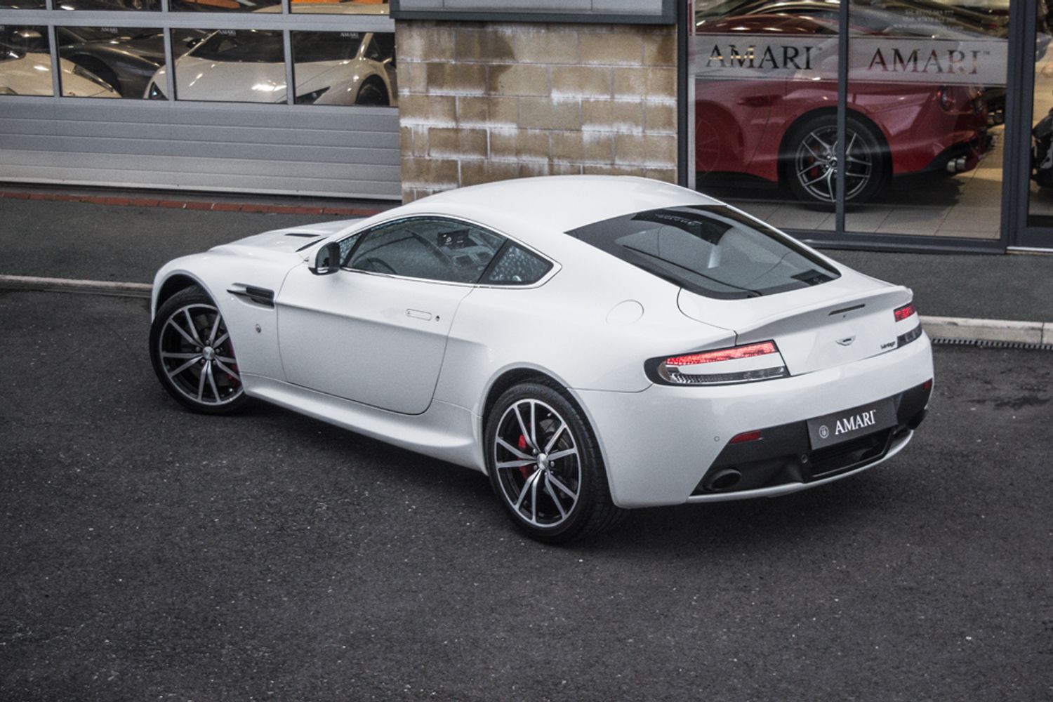 ASTON MARTIN VANTAGE COUPE 4.7 V8 3DR