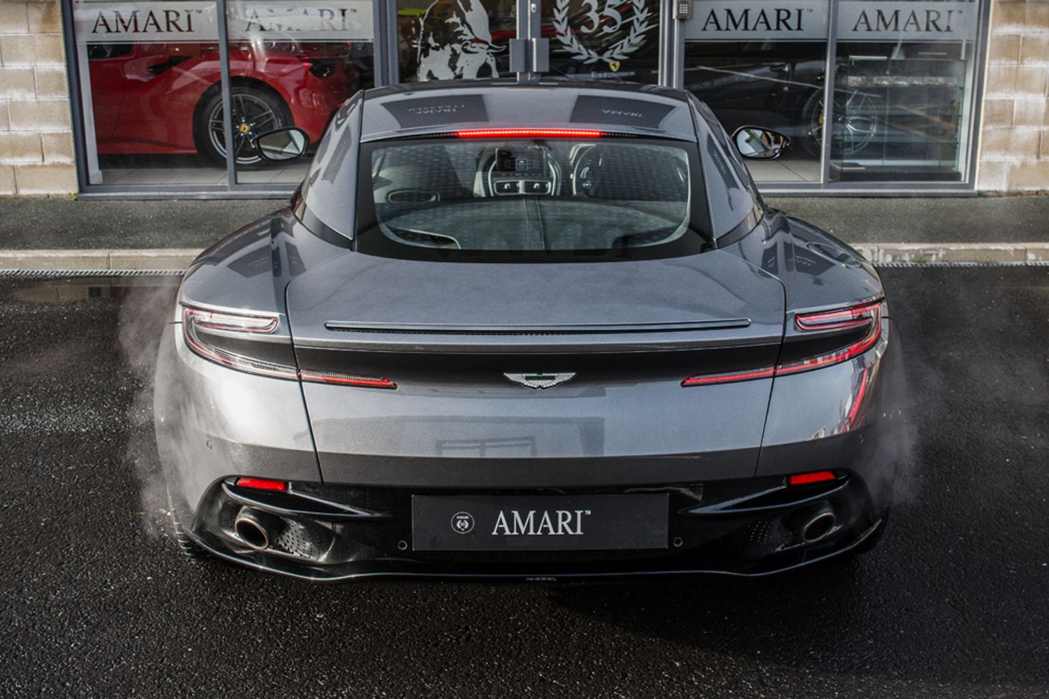 ASTON MARTIN DB11 COUPE 5.2 V12 Launch Edition