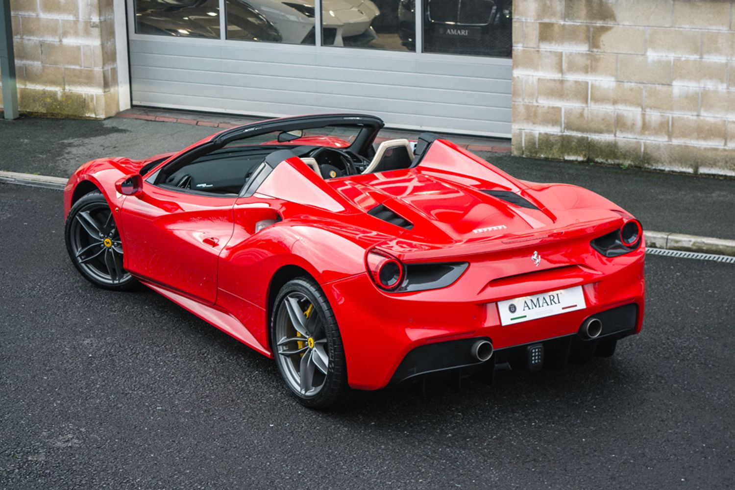 FERRARI 488 CONVERTIBLE 3.9 SPIDER 2DR SEMI AUTOMATIC