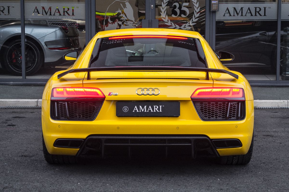 AUDI R8 COUPE 5.2 V10 PLUS QUATTRO 2DR SEMI AUTOMATIC