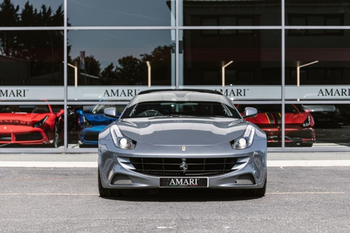 FERRARI FF HATCHBACK 6.3 V12 3DR