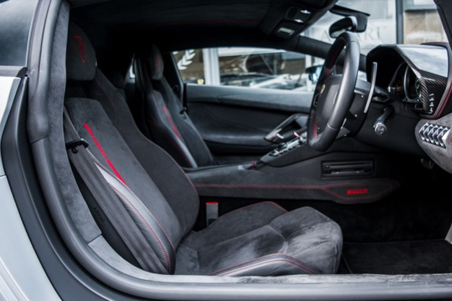 LAMBORGHINI AVENTADOR COUPE 6.5 LP 700-4 PIRELLI EDITION