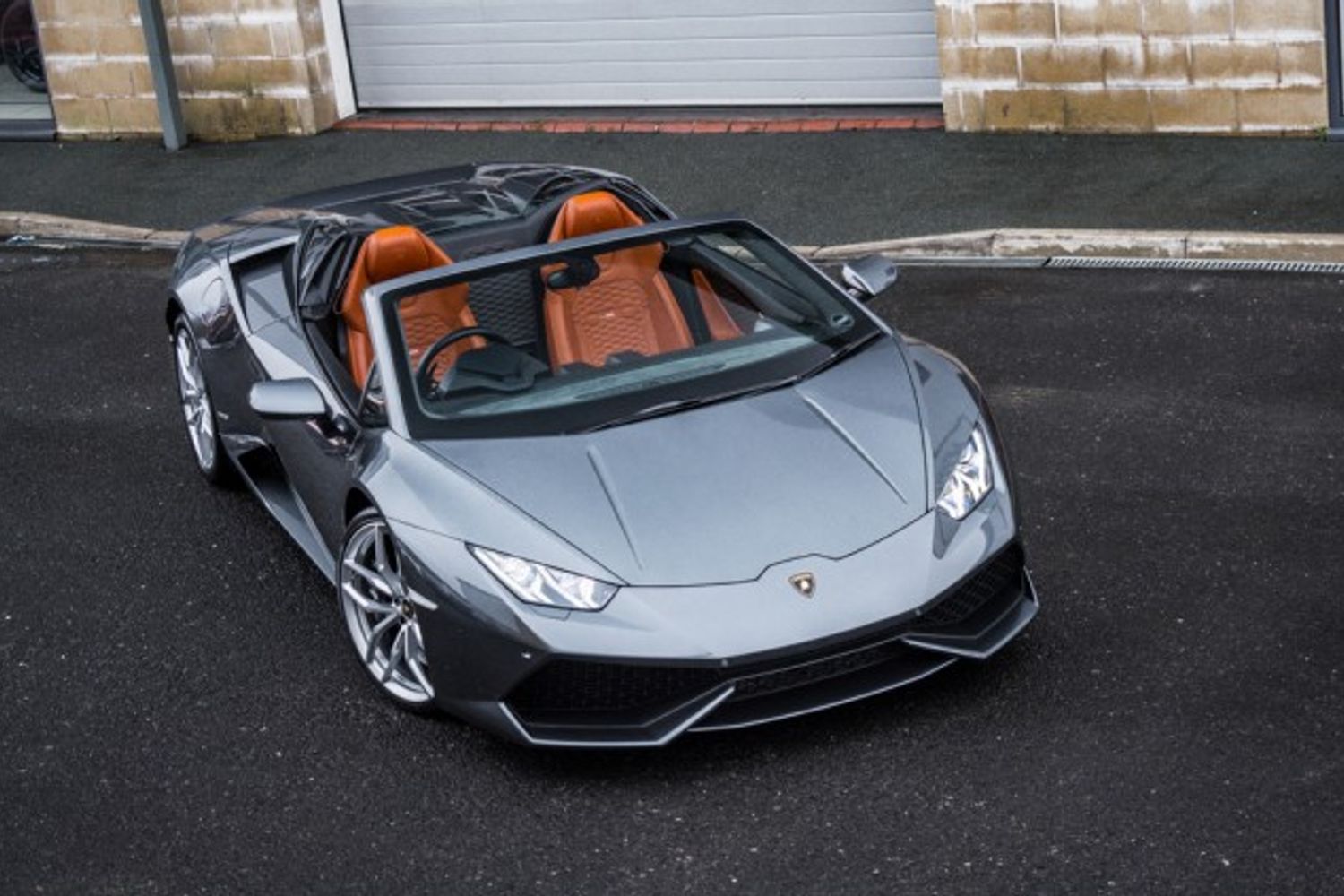 LAMBORGHINI HURACAN CONVERTIBLE 5.2 LP 610-4 SPYDER 2DR SEMI AUTOMATIC