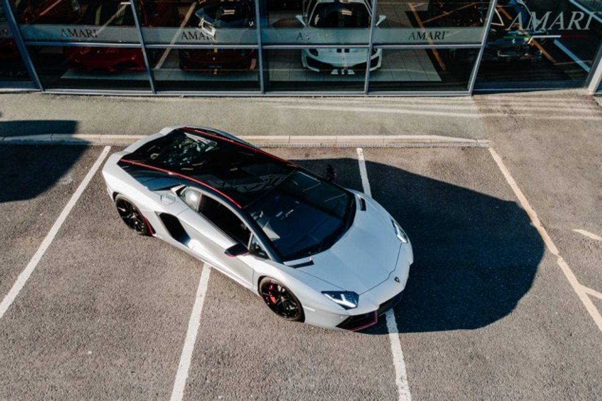 LAMBORGHINI AVENTADOR COUPE 6.5 LP 700-4 PIRELLI EDITION