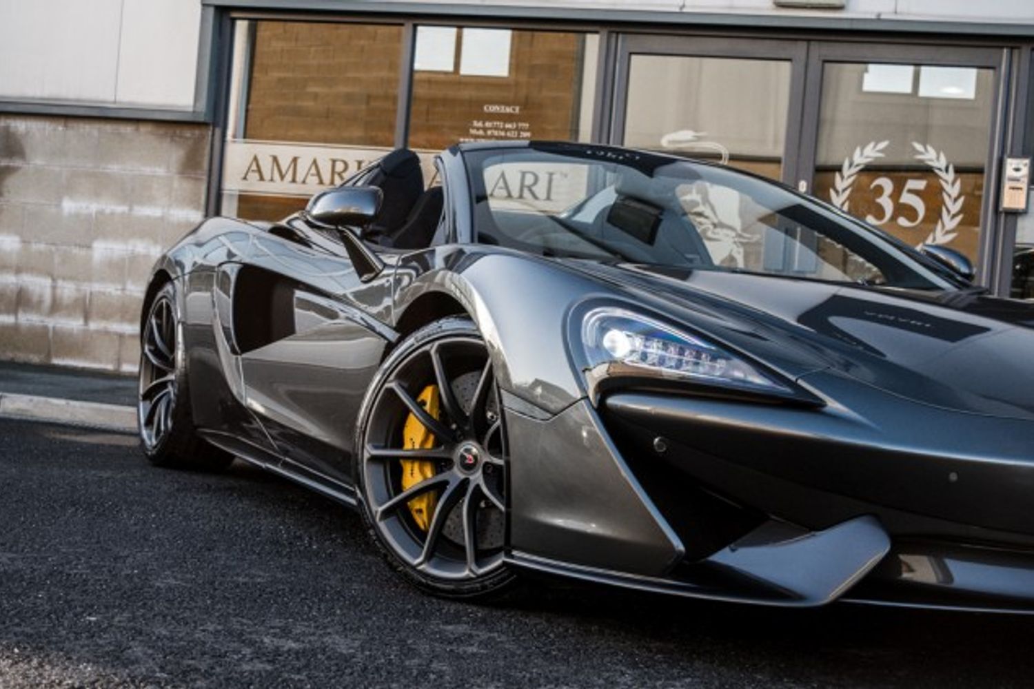 MCLAREN 570S CONVERTIBLE 3.8 V8 SSG 2DR SEMI AUTOMATIC