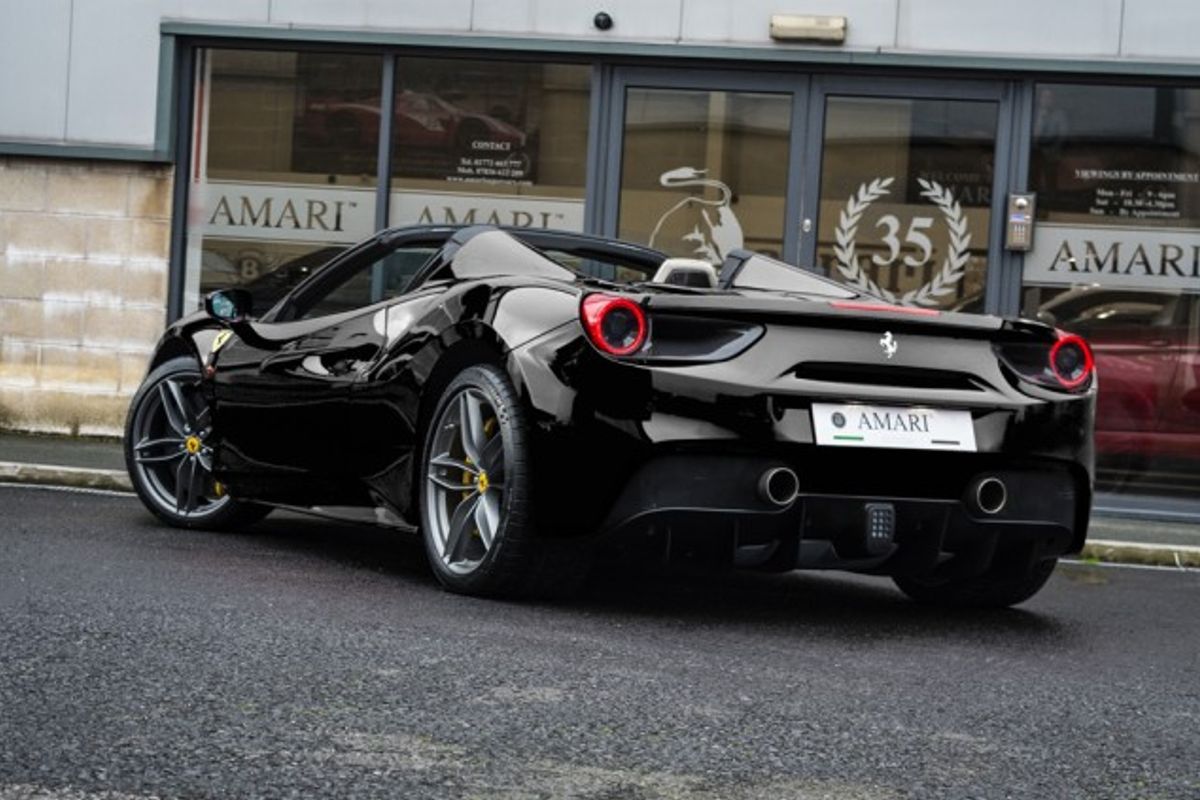 FERRARI 488 CONVERTIBLE 3.9 SPIDER 2DR SEMI AUTOMATIC