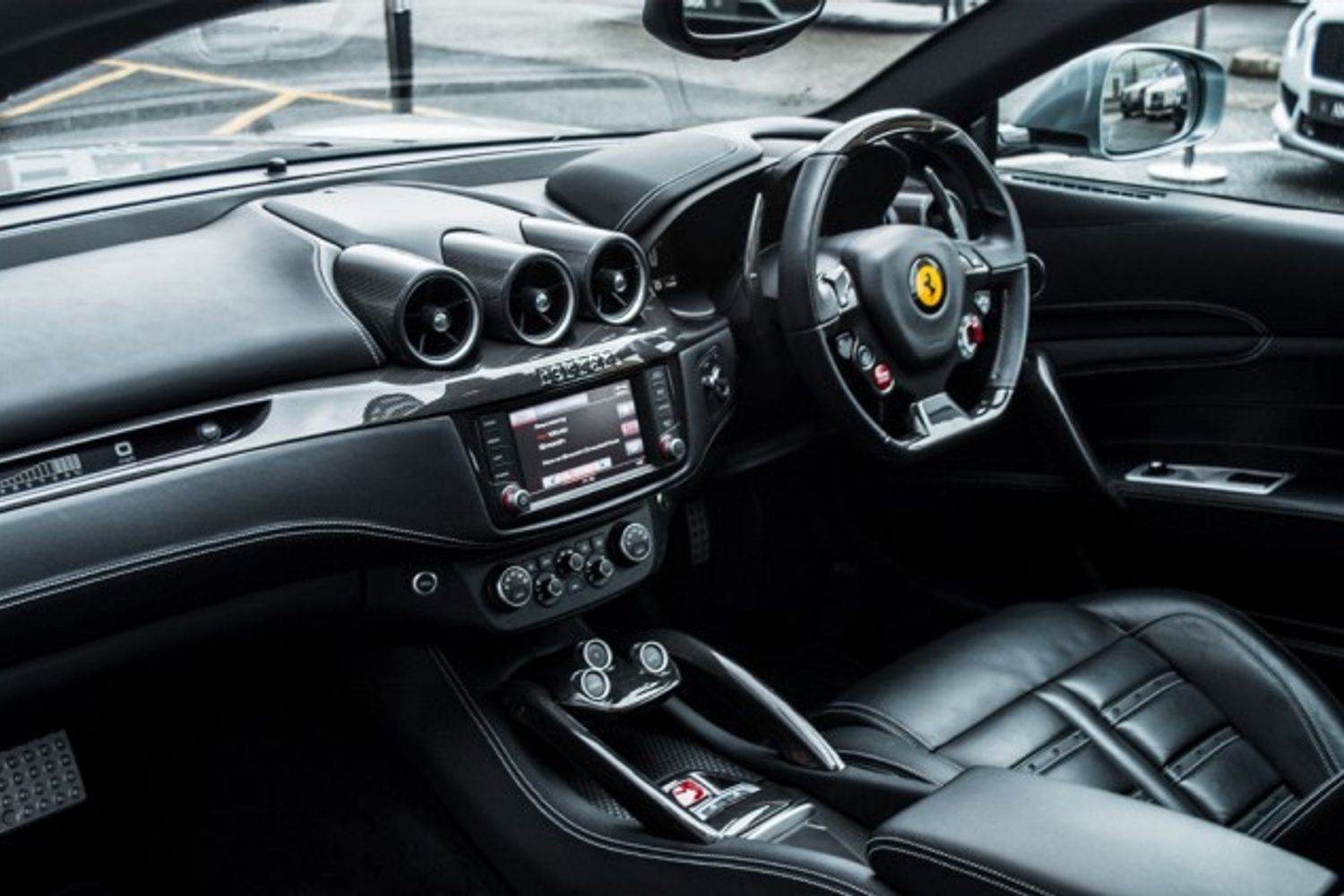 FERRARI FF HATCHBACK 6.3 V12 3DR