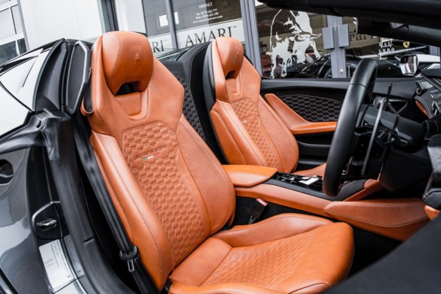 LAMBORGHINI HURACAN CONVERTIBLE 5.2 LP 610-4 SPYDER 2DR SEMI AUTOMATIC