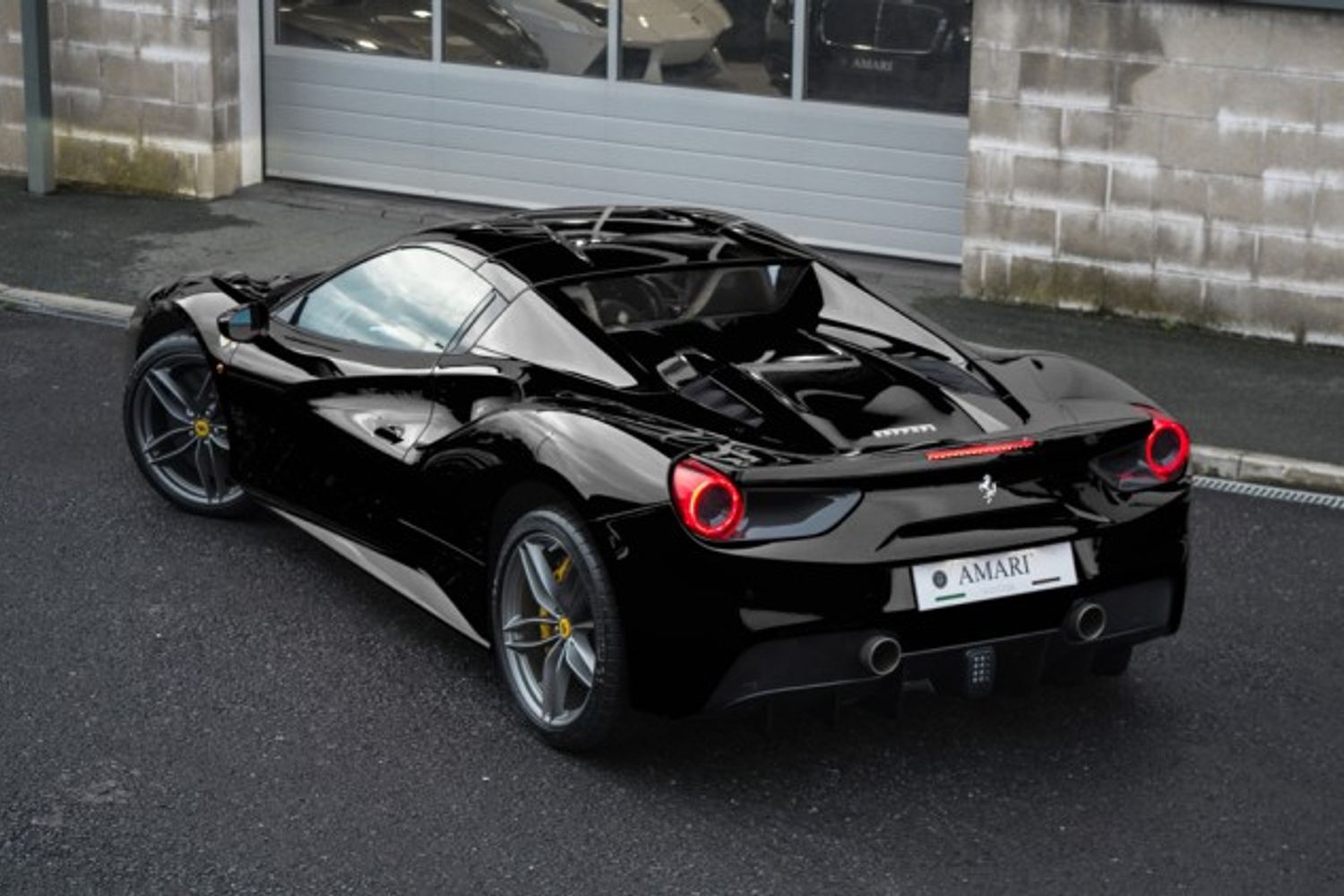 FERRARI 488 CONVERTIBLE 3.9 SPIDER 2DR SEMI AUTOMATIC