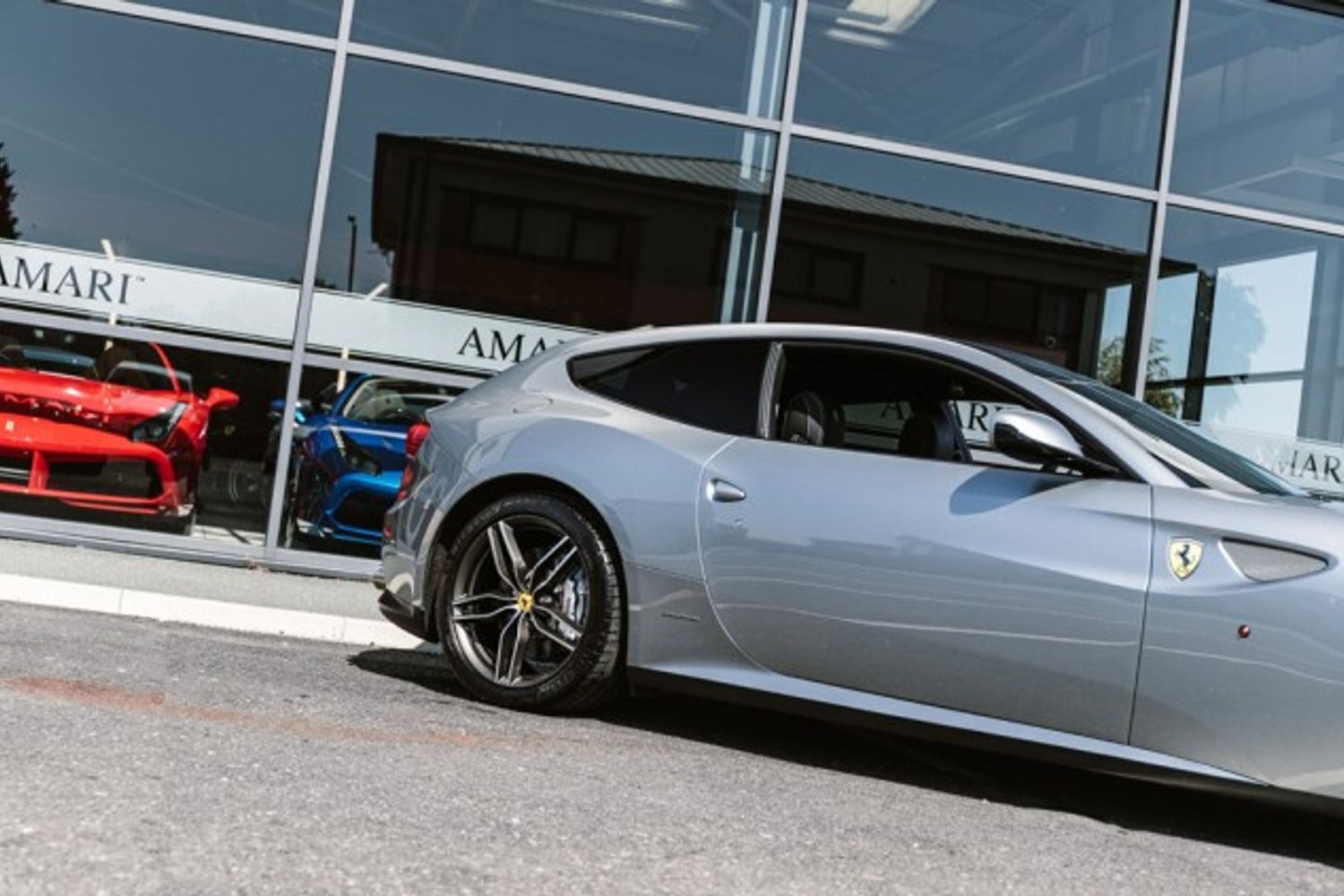 FERRARI FF HATCHBACK 6.3 V12 3DR