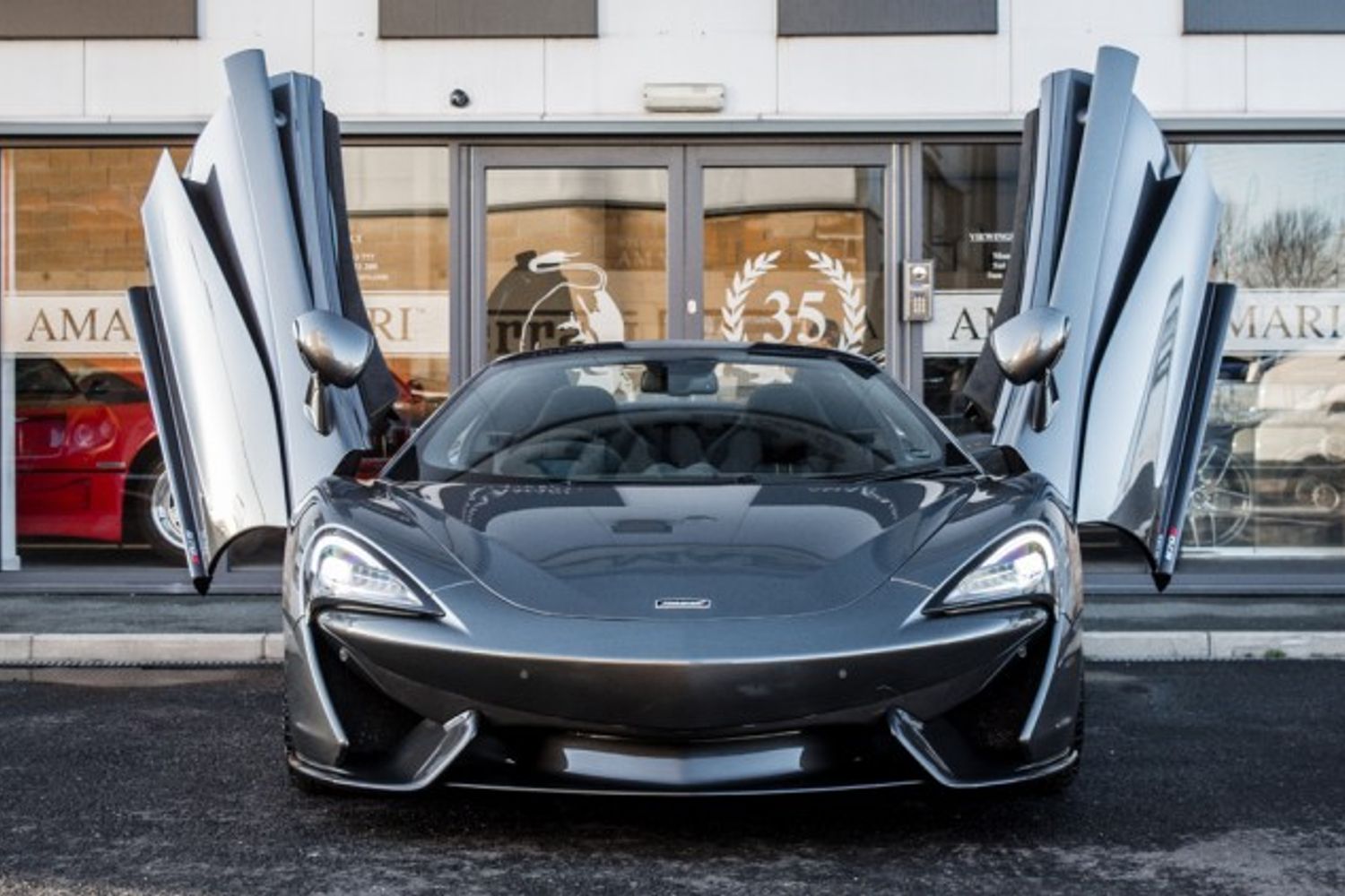 MCLAREN 570S CONVERTIBLE 3.8 V8 SSG 2DR SEMI AUTOMATIC