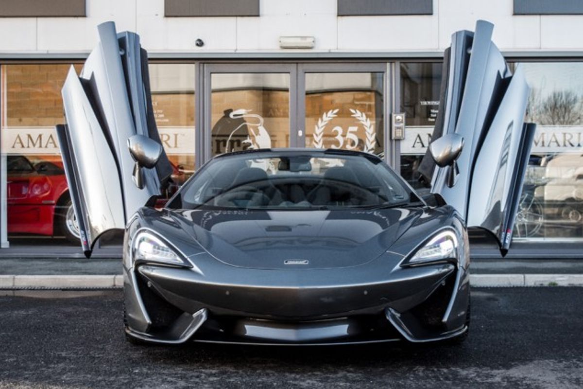 MCLAREN 570S CONVERTIBLE 3.8 V8 SSG 2DR SEMI AUTOMATIC