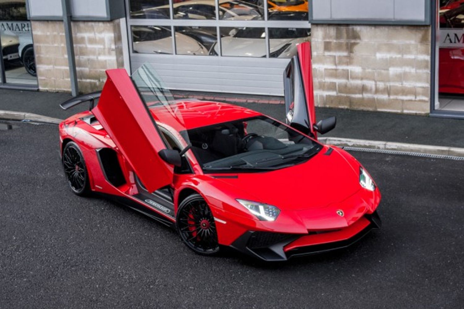 LAMBORGHINI AVENTADOR COUPE 6.5 LP 750-4 SUPERVELOCE LHD