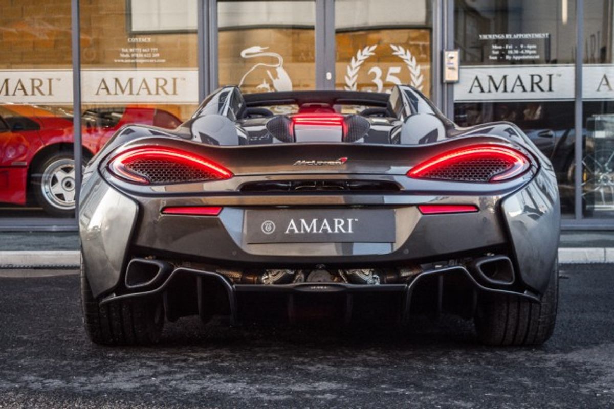 MCLAREN 570S CONVERTIBLE 3.8 V8 SSG 2DR SEMI AUTOMATIC