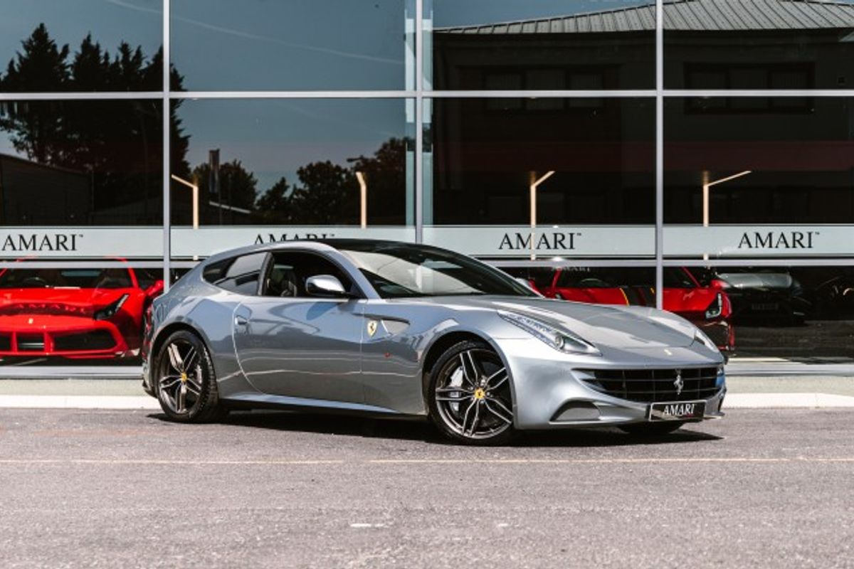 FERRARI FF HATCHBACK 6.3 V12 3DR