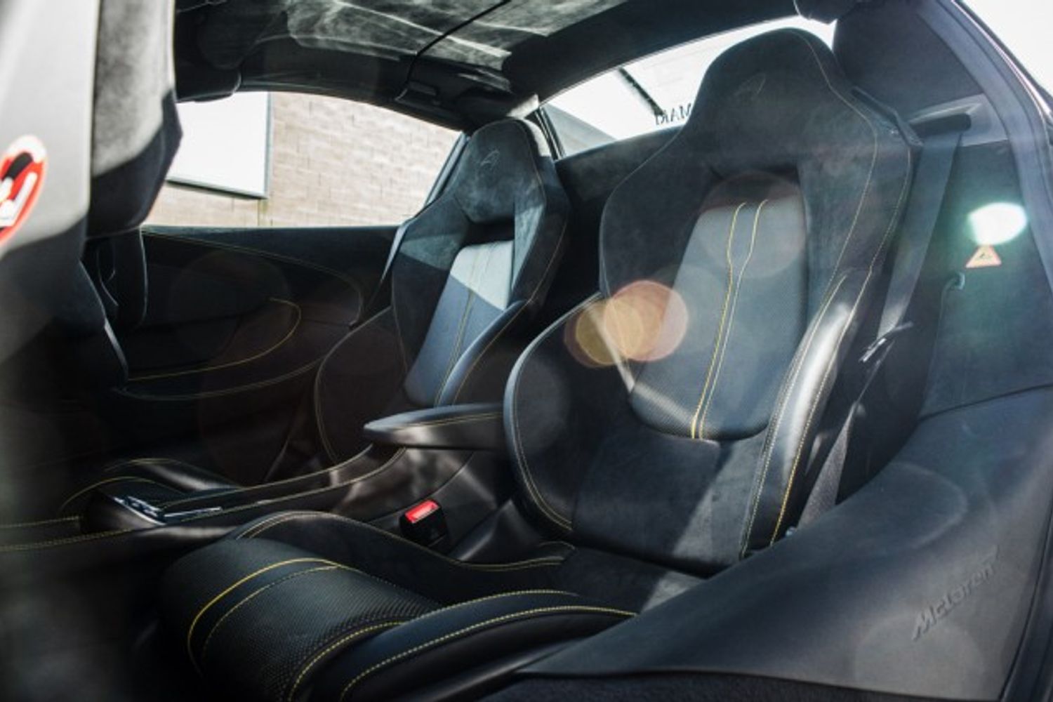 MCLAREN 570S CONVERTIBLE 3.8 V8 SSG 2DR SEMI AUTOMATIC