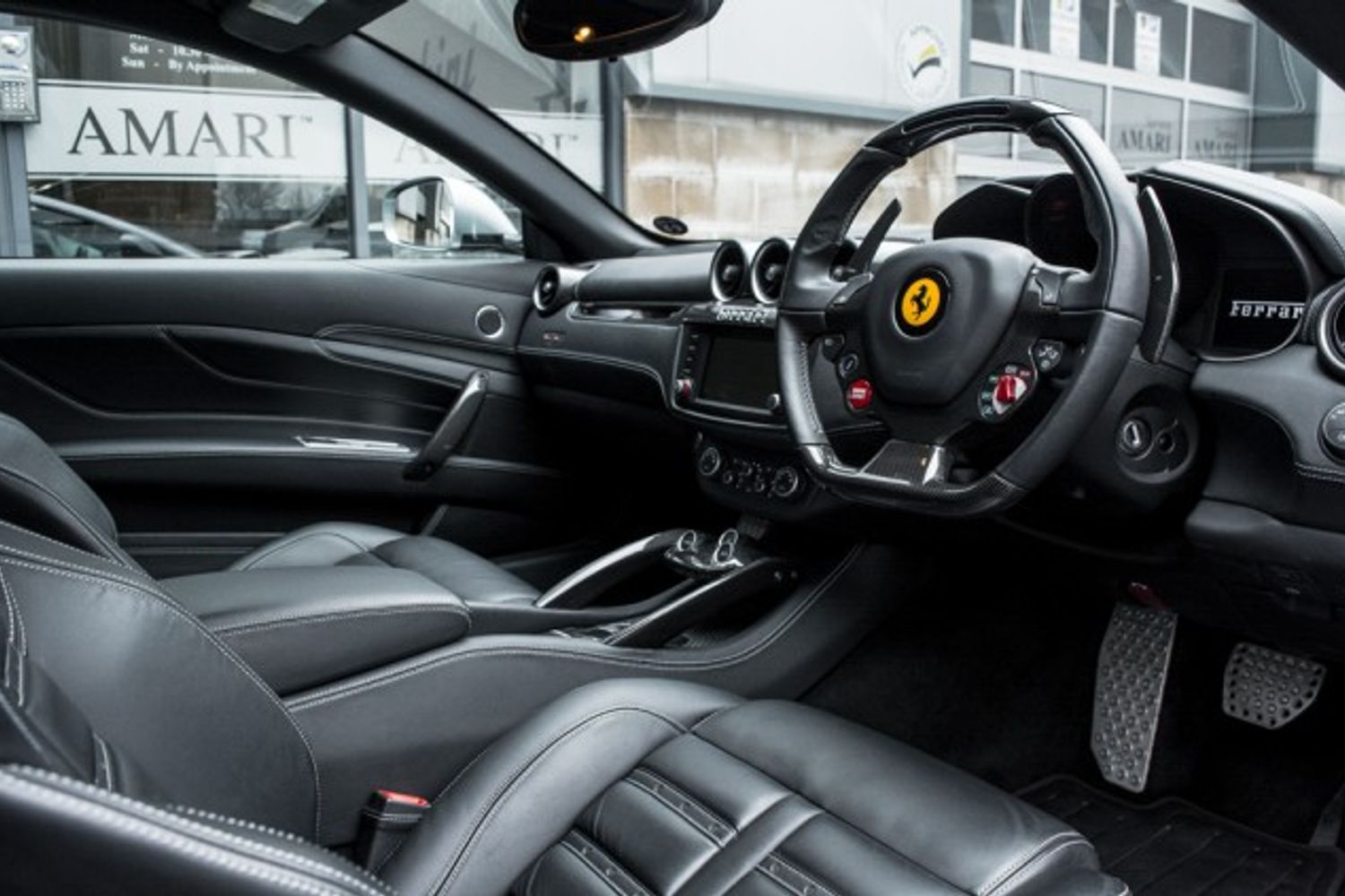 FERRARI FF HATCHBACK 6.3 V12 3DR
