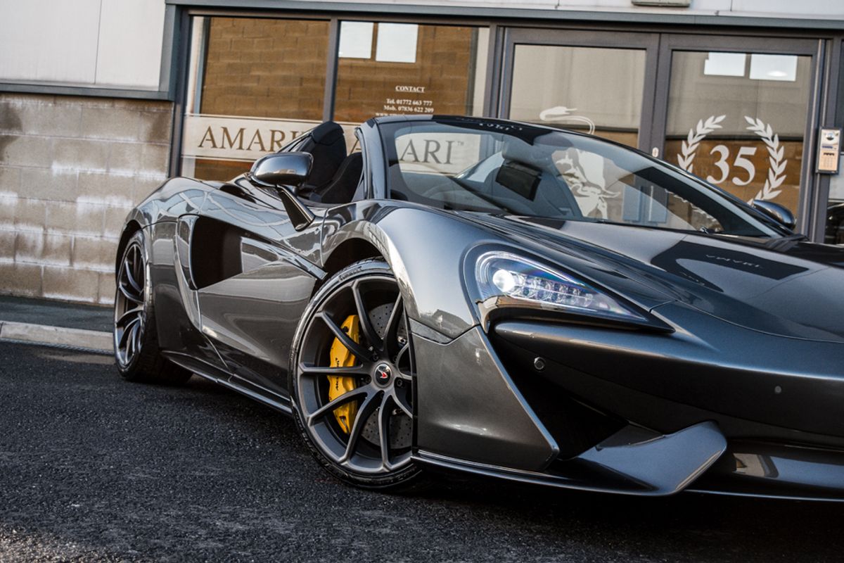 MCLAREN 570S CONVERTIBLE 3.8 V8 SSG 2DR SEMI AUTOMATIC
