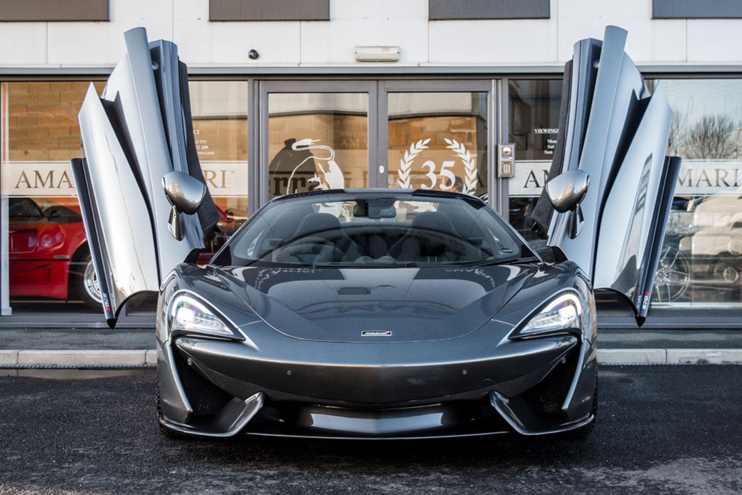 MCLAREN 570S CONVERTIBLE 3.8 V8 SSG 2DR SEMI AUTOMATIC