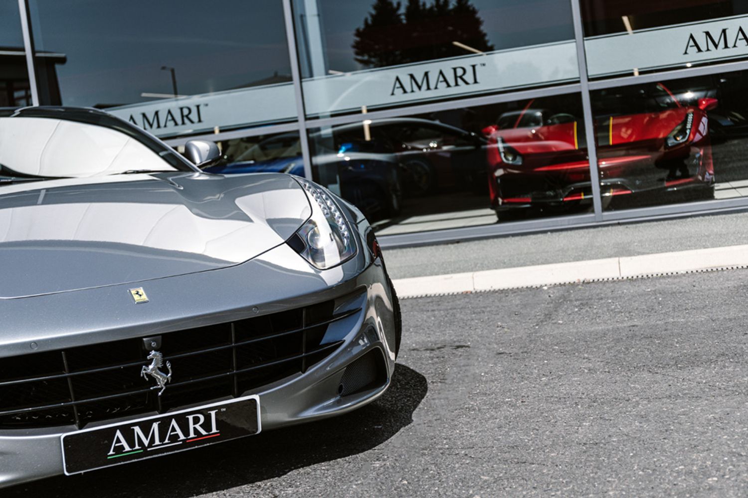 FERRARI FF HATCHBACK 6.3 V12 3DR