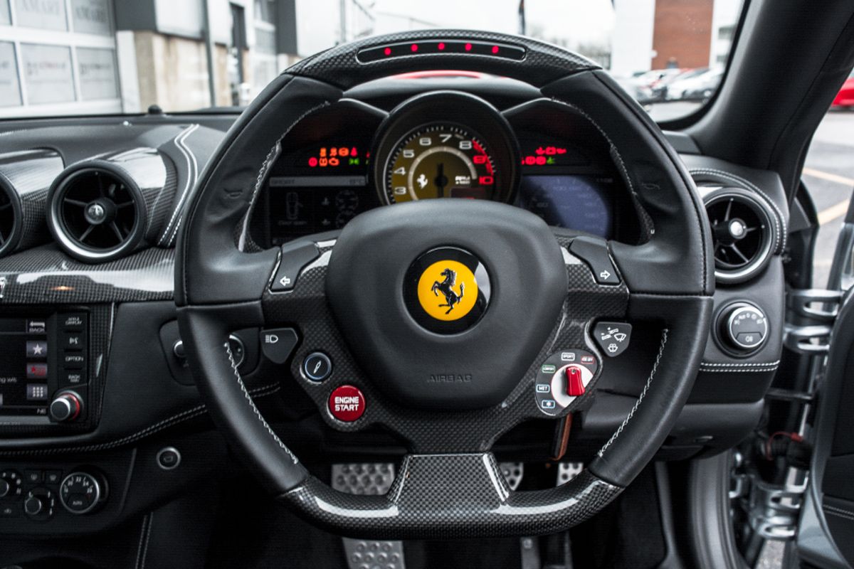 FERRARI FF HATCHBACK 6.3 V12 3DR