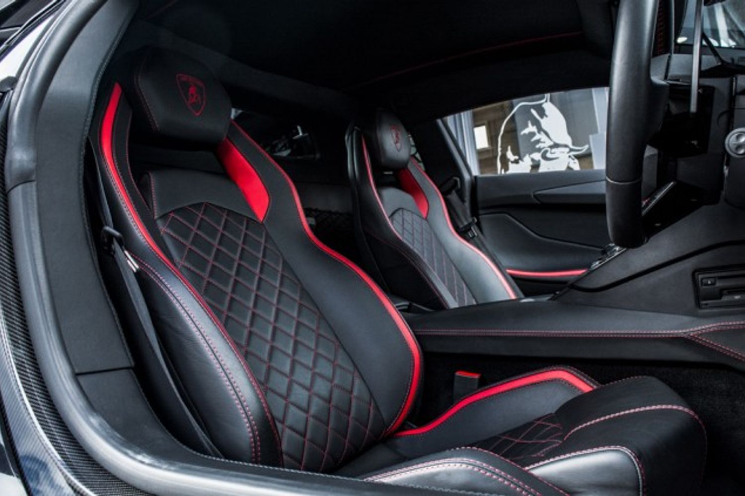 LAMBORGHINI AVENTADOR COUPE 6.5 LP 740-4 S 2DR SEMI AUTOMATIC