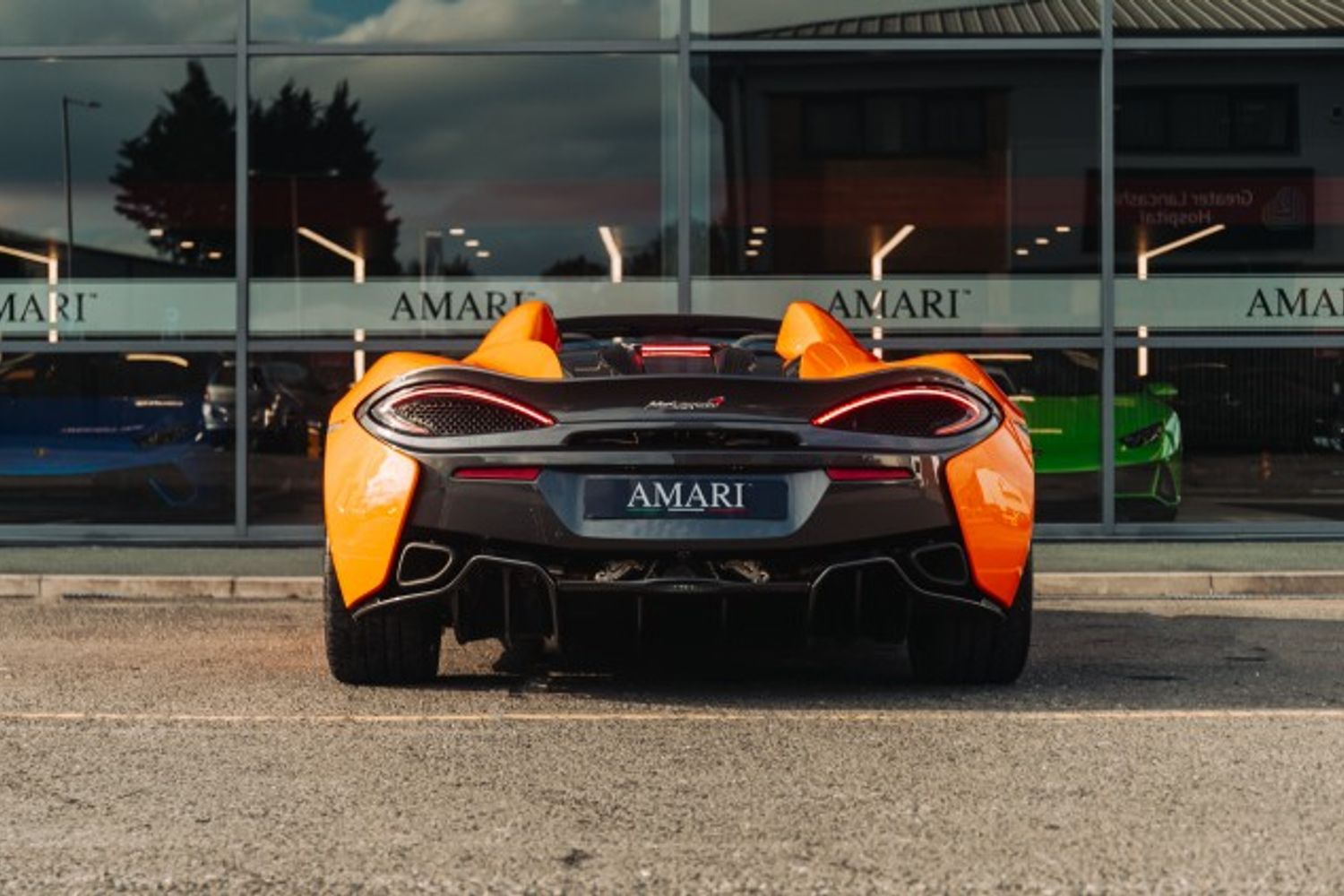 MCLAREN 570S CONVERTIBLE 3.8 V8 SSG 2DR SEMI AUTOMATIC