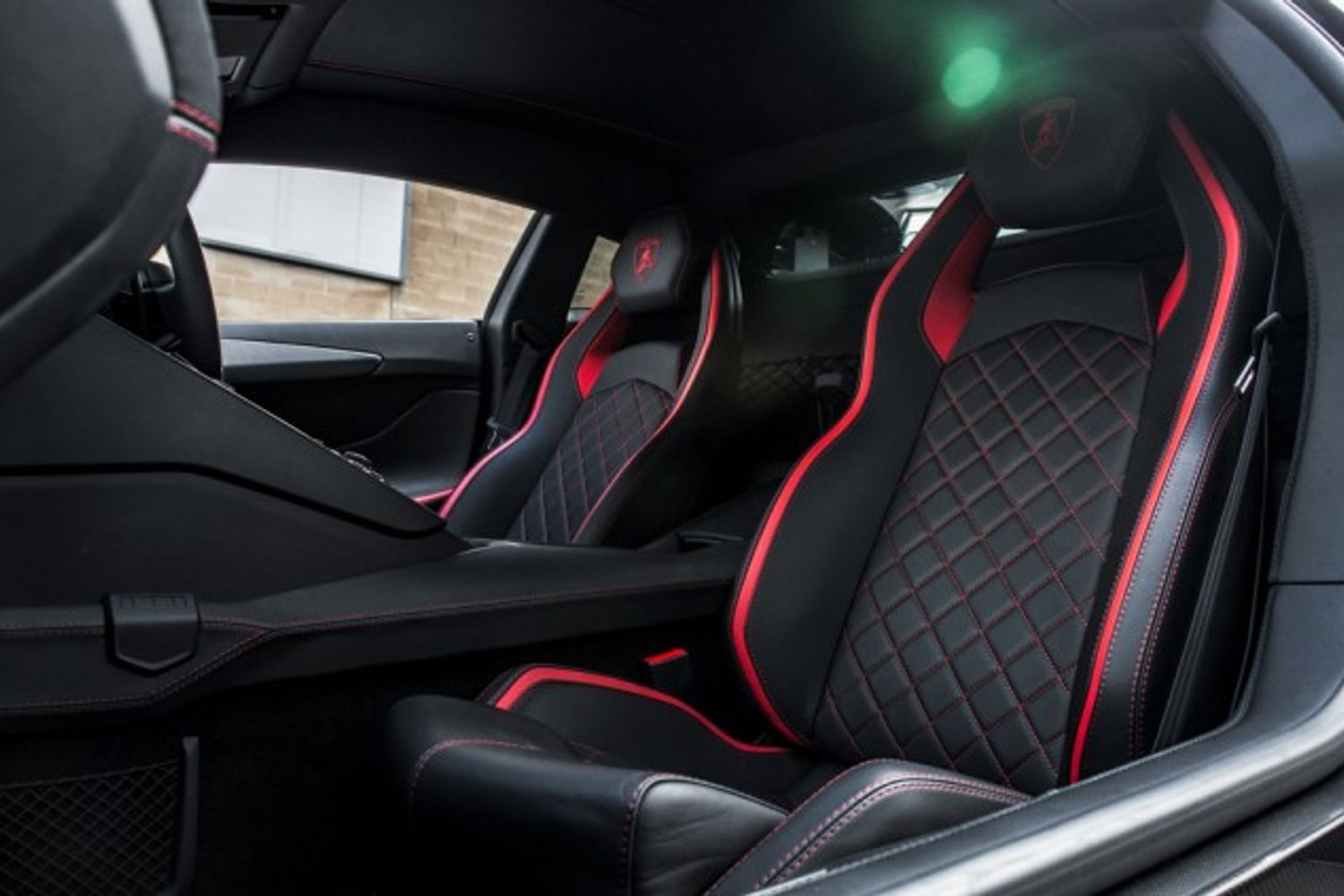 LAMBORGHINI AVENTADOR COUPE 6.5 LP 740-4 S 2DR SEMI AUTOMATIC