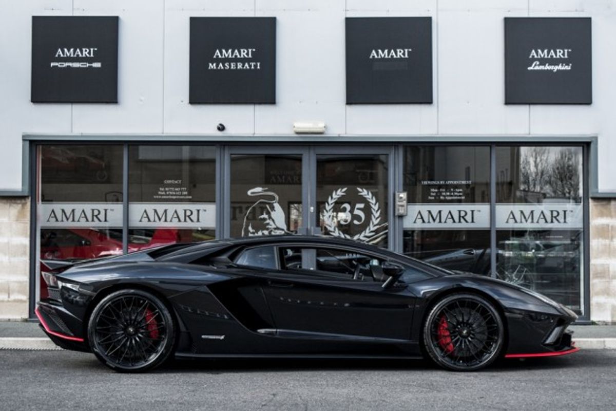 LAMBORGHINI AVENTADOR COUPE 6.5 LP 740-4 S 2DR SEMI AUTOMATIC
