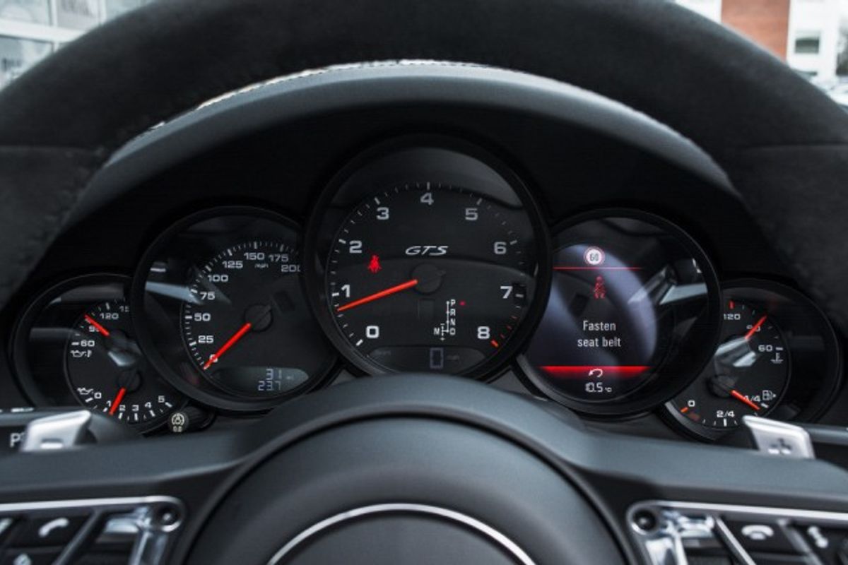 PORSCHE 911 CONVERTIBLE 3.0 TARGA 4 GTS PDK 2DR SEMI AUTOMATIC