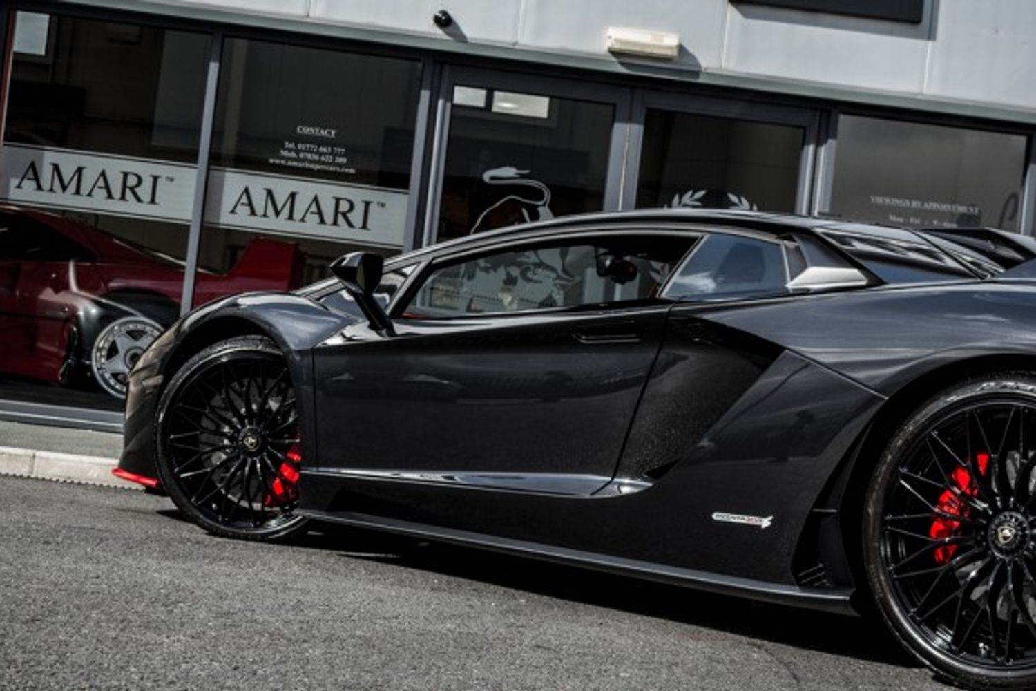 LAMBORGHINI AVENTADOR COUPE 6.5 LP 740-4 S 2DR SEMI AUTOMATIC