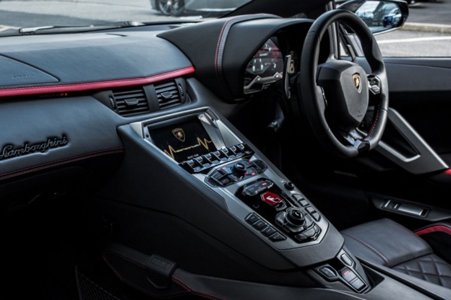 LAMBORGHINI AVENTADOR COUPE 6.5 LP 740-4 S 2DR SEMI AUTOMATIC