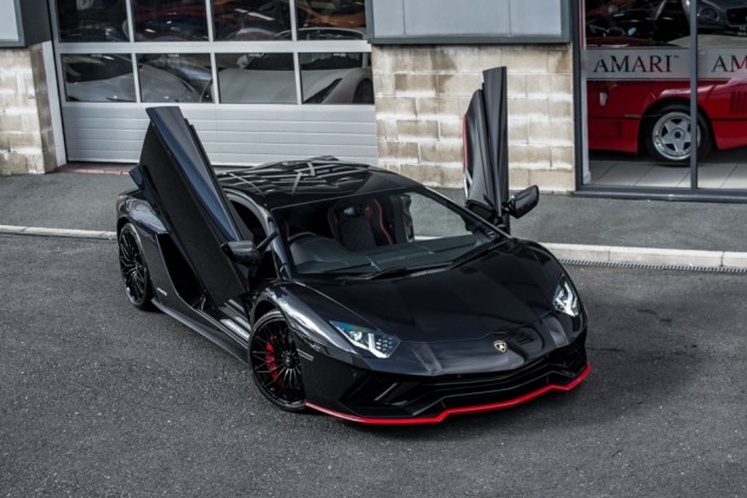 LAMBORGHINI AVENTADOR COUPE 6.5 LP 740-4 S 2DR SEMI AUTOMATIC