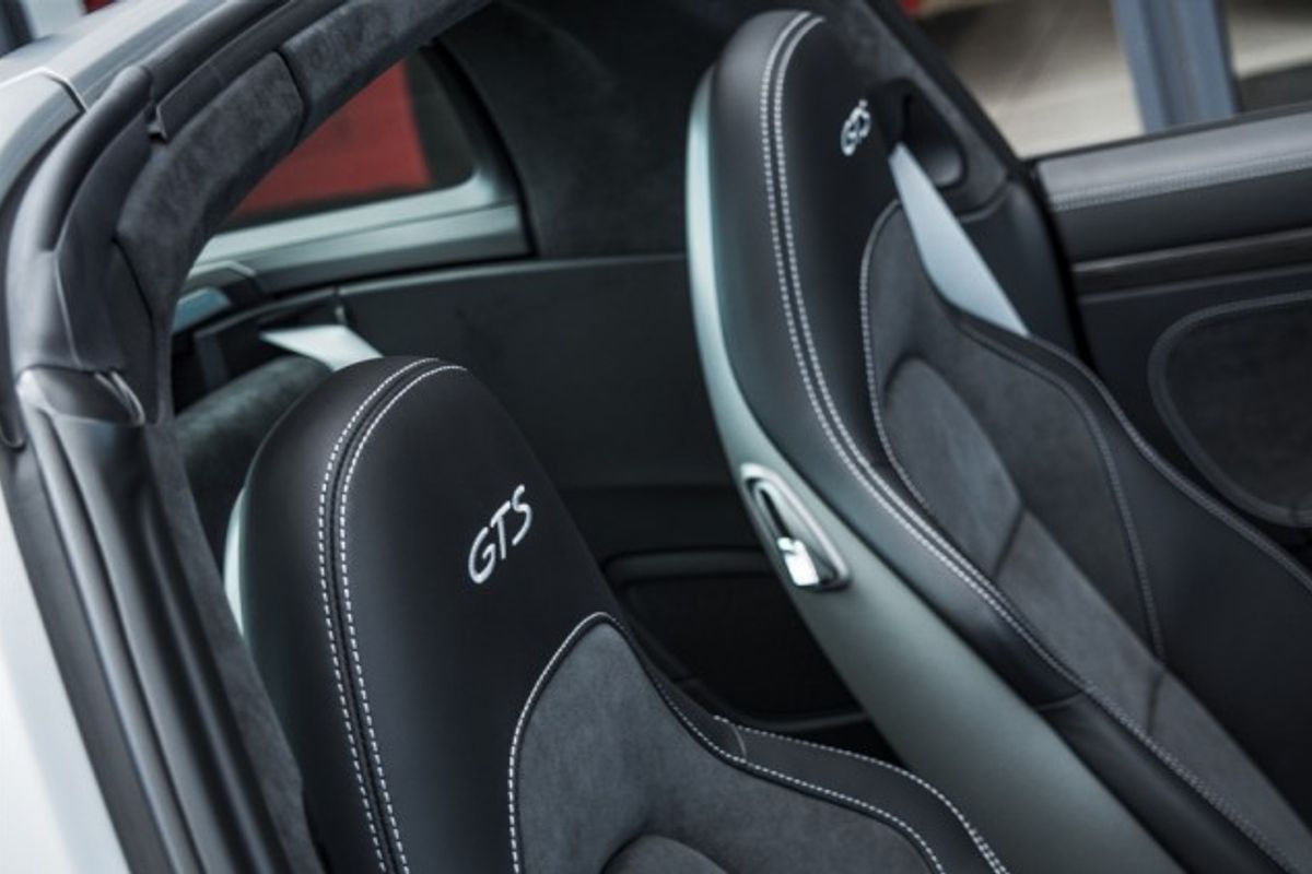PORSCHE 911 CONVERTIBLE 3.0 TARGA 4 GTS PDK 2DR SEMI AUTOMATIC