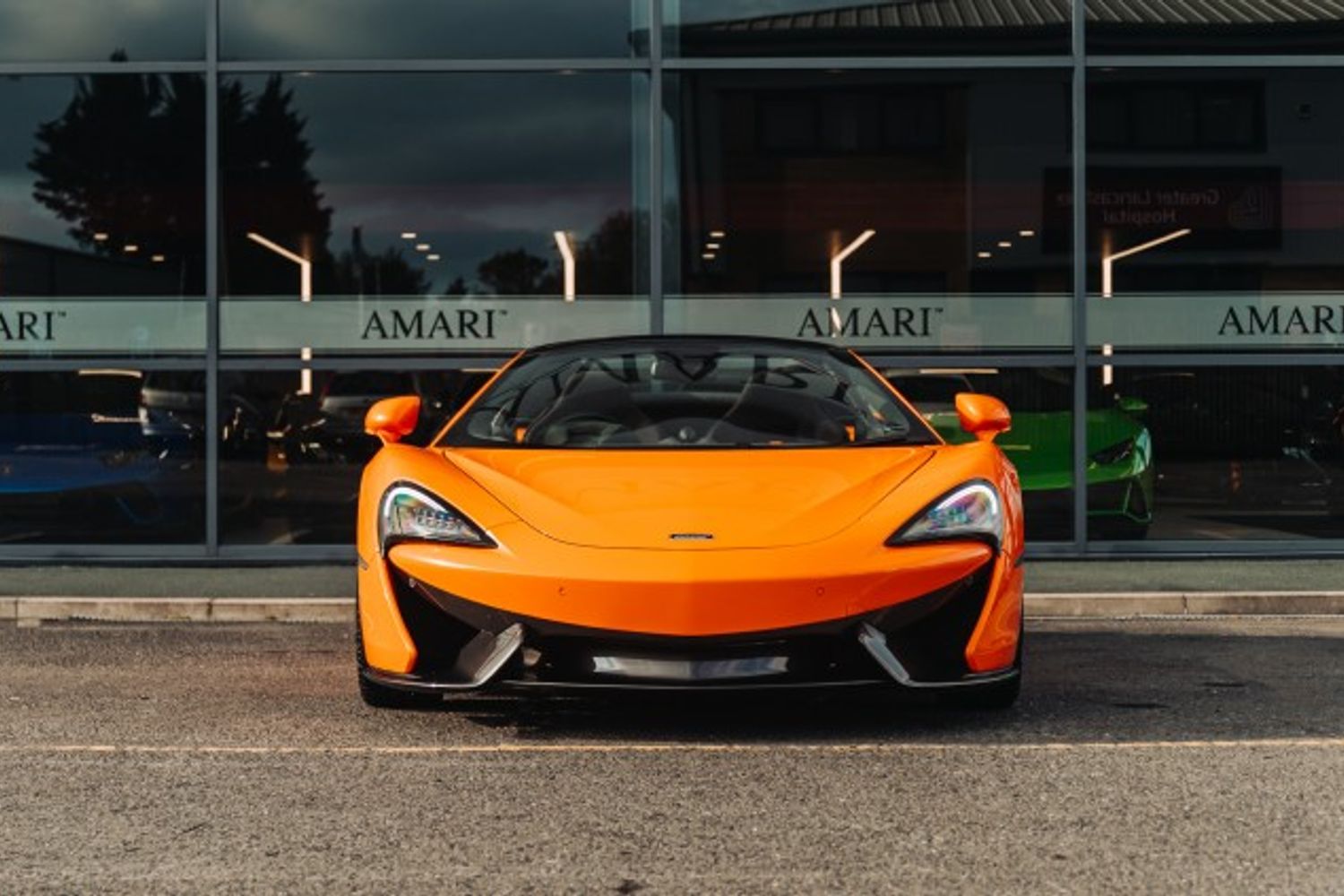 MCLAREN 570S CONVERTIBLE 3.8 V8 SSG 2DR SEMI AUTOMATIC