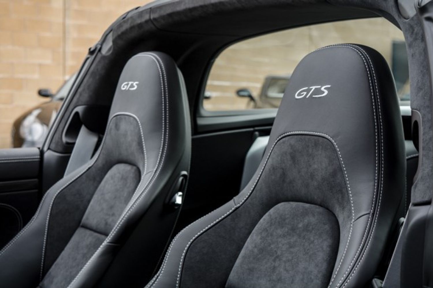 PORSCHE 911 CONVERTIBLE 3.0 TARGA 4 PDK 2DR SEMI AUTOMATIC