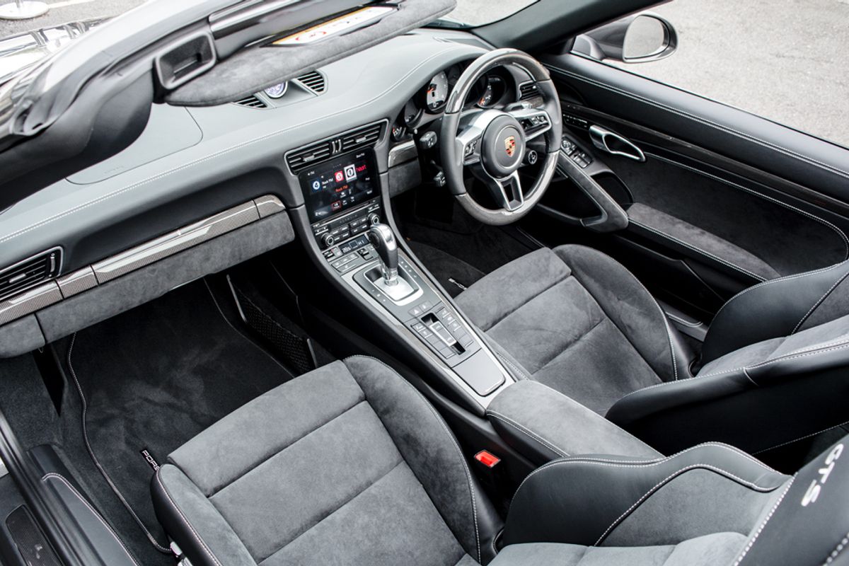 PORSCHE 911 CONVERTIBLE 3.0 TARGA 4 PDK 2DR SEMI AUTOMATIC