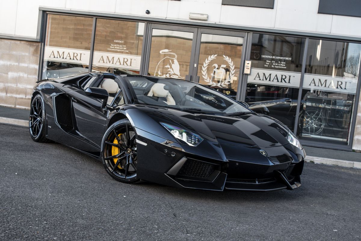 LAMBORGHINI AVENTADOR CONVERTIBLE 6.5 LP 700-4 ROADSTER 2DR SEMI AUTOMATIC