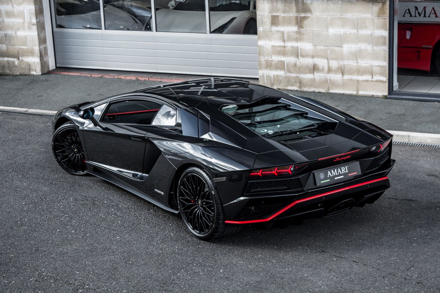 LAMBORGHINI AVENTADOR COUPE 6.5 LP 740-4 S 2DR SEMI AUTOMATIC