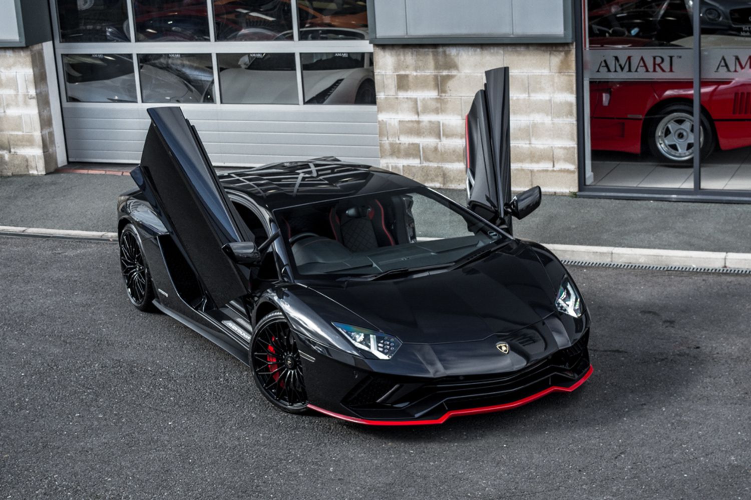 LAMBORGHINI AVENTADOR COUPE 6.5 LP 740-4 S 2DR SEMI AUTOMATIC