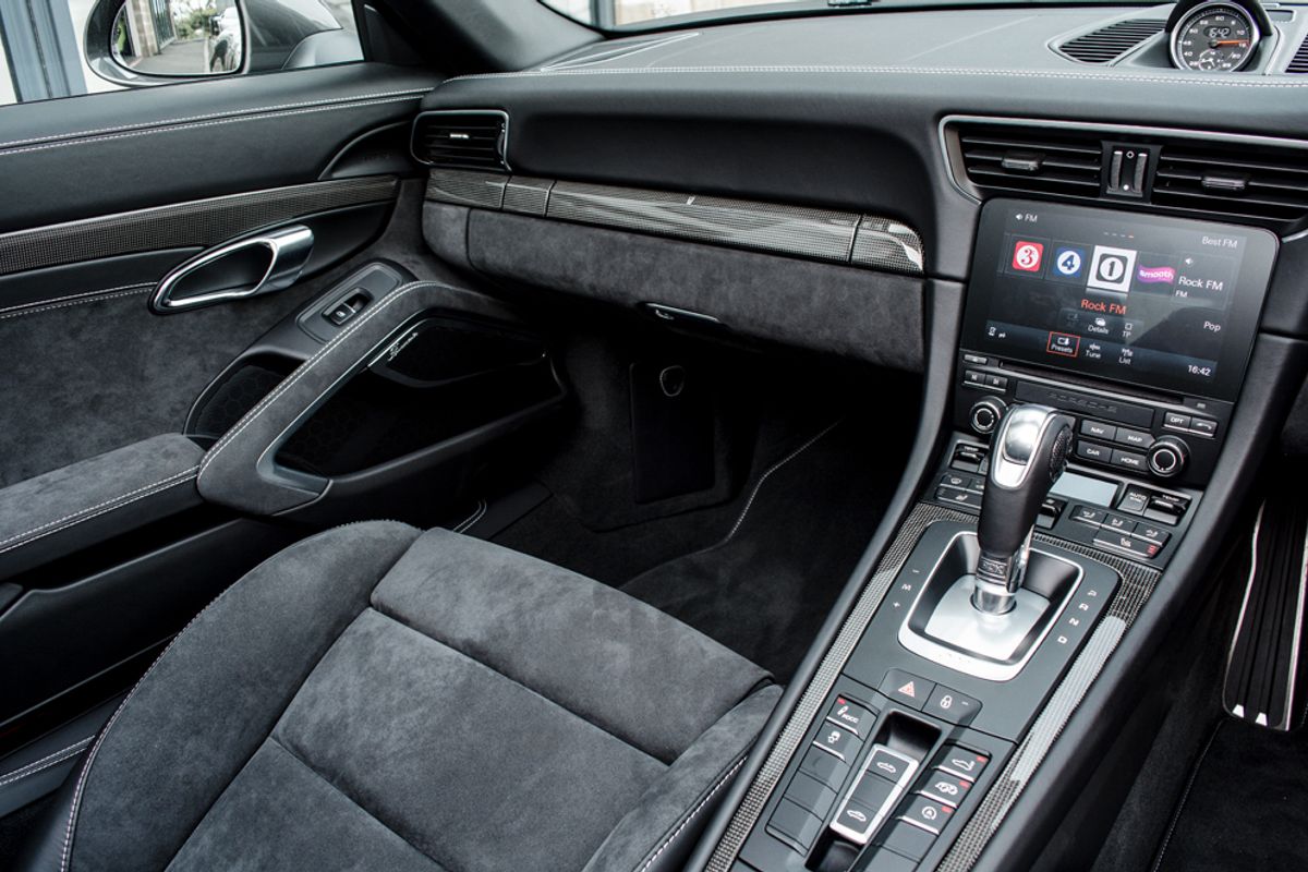 PORSCHE 911 CONVERTIBLE 3.0 TARGA 4 PDK 2DR SEMI AUTOMATIC