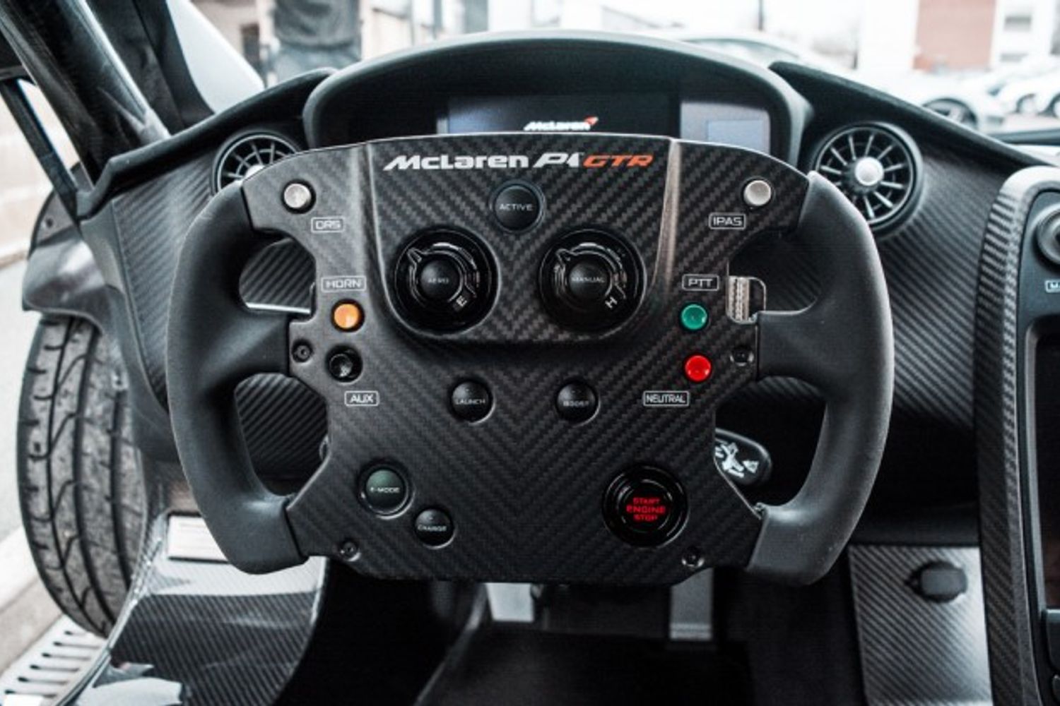 MCLAREN P1 HYBRID ELECTRIC 3.8 P1 AUTO