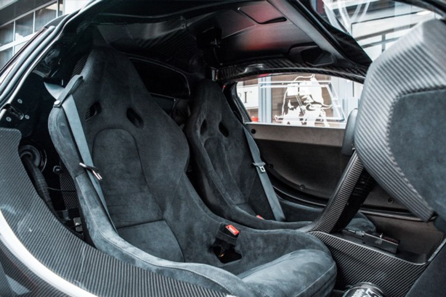 MCLAREN P1 HYBRID ELECTRIC 3.8 P1 AUTO