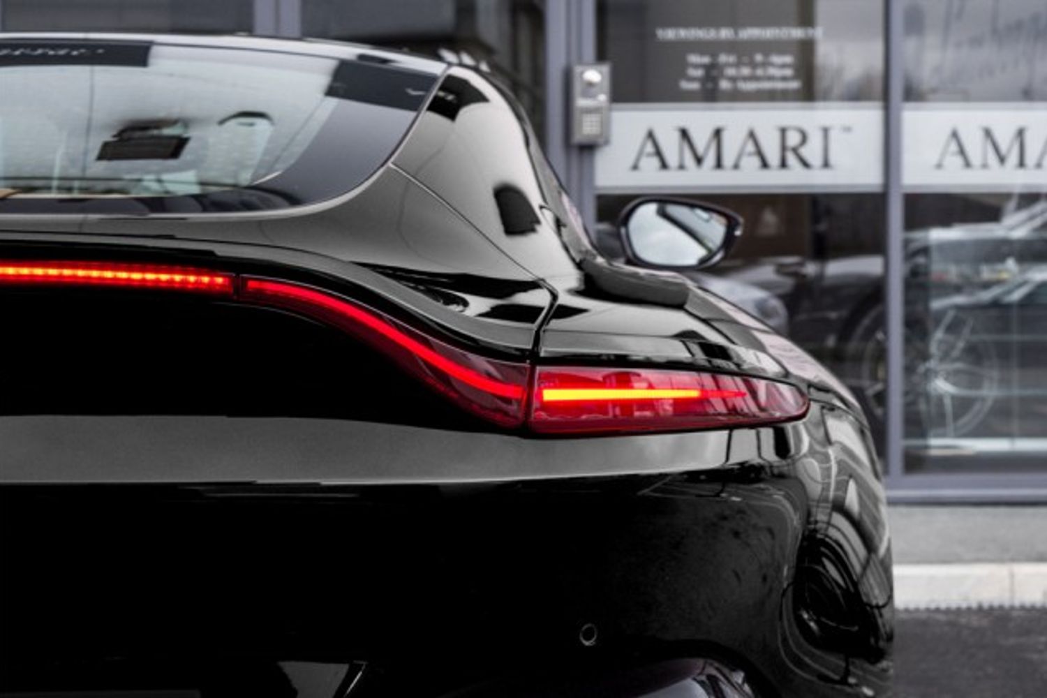 ASTON MARTIN Vantage 4.0 V8 Auto