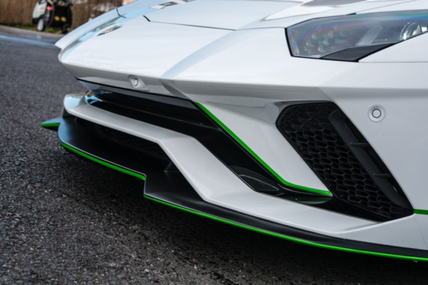 LAMBORGHINI AVENTADOR COUPE 6.5 LP 740-4 S 2DR SEMI AUTOMATIC