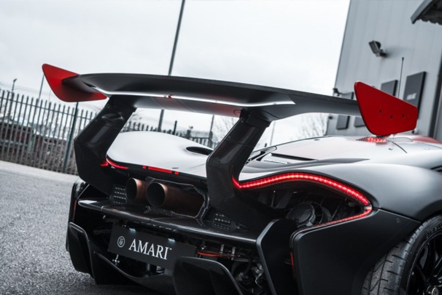 MCLAREN P1 HYBRID ELECTRIC 3.8 P1 AUTO