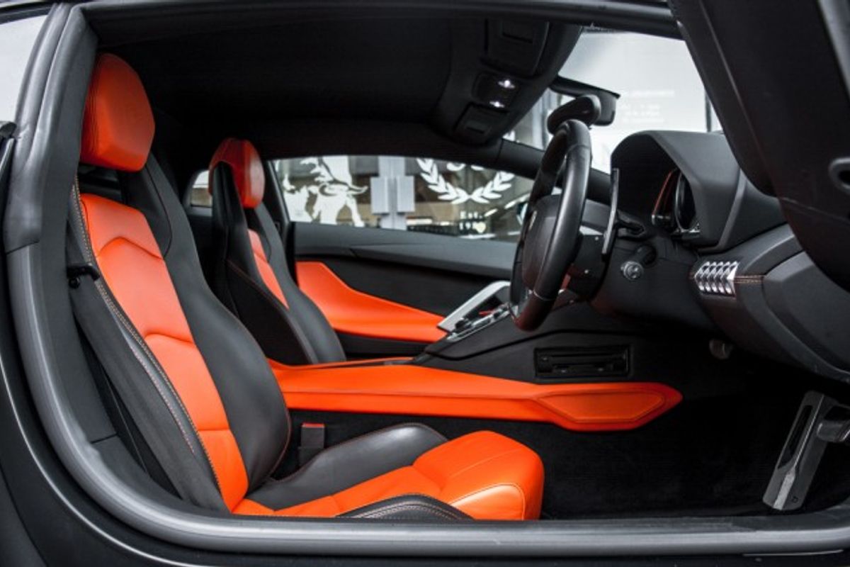 LAMBORGHINI AVENTADOR COUPE 6.5 V12 2DR SEMI AUTOMATIC