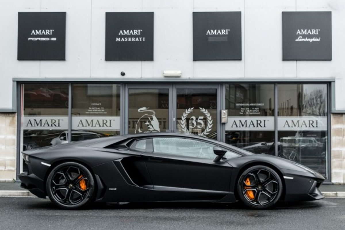 LAMBORGHINI AVENTADOR COUPE 6.5 V12 2DR SEMI AUTOMATIC