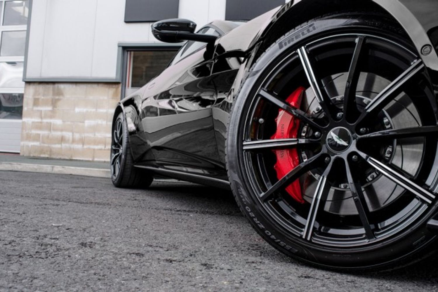 ASTON MARTIN Vantage 4.0 V8 Auto